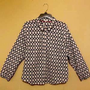 Crown and Ivy Button Down Shirt Ogee Pattern